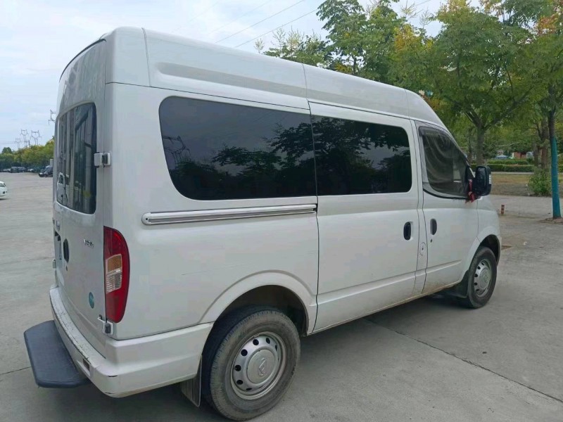 宜昌22年大通V803