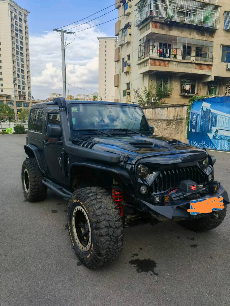 宜昌15年Jeep牧馬人2
