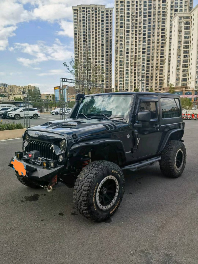 宜昌15年Jeep牧馬人7