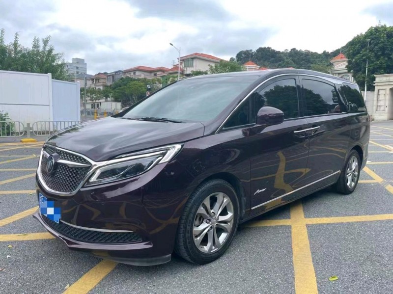 深圳18年别克GL83