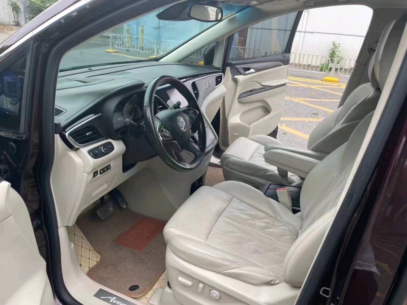 深圳18年别克GL84