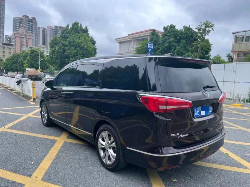 深圳18年别克GL87