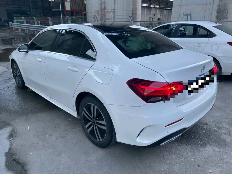 中山20年奔驰A3