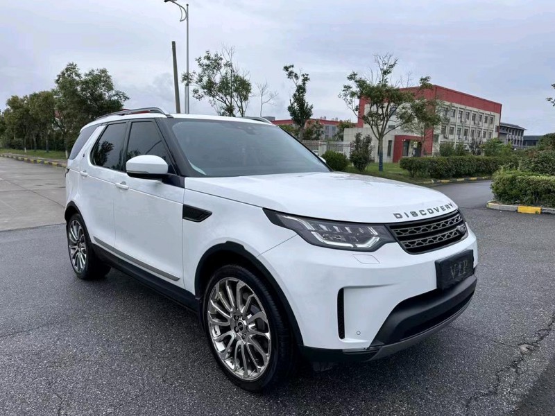 盐城18年路虎发现3