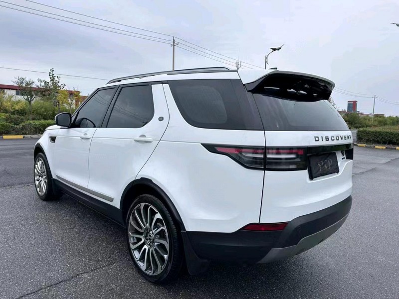 盐城18年路虎发现8