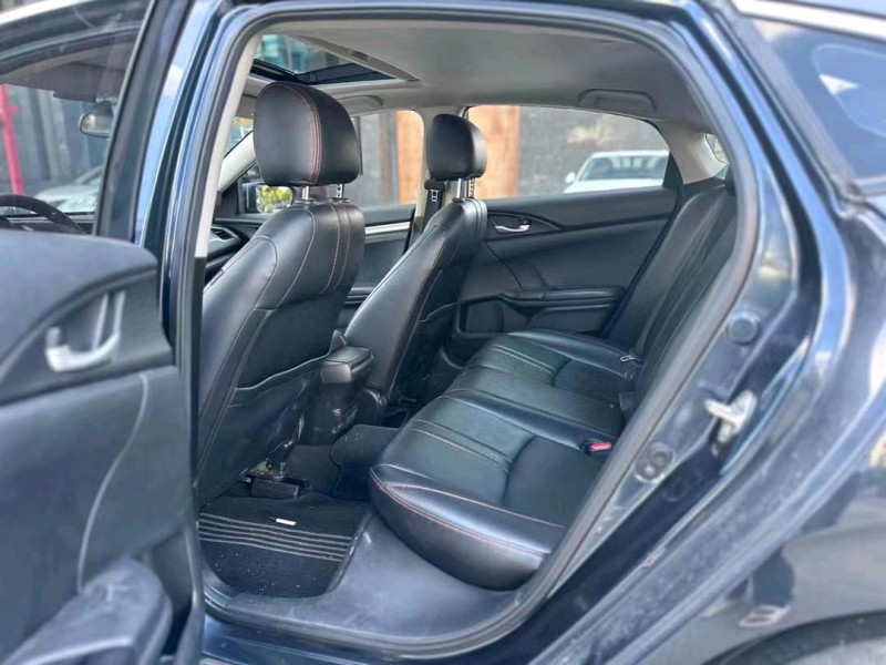 东莞19年本田思域5