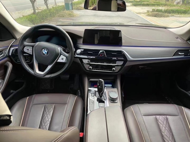 廊坊20年宝马5系8