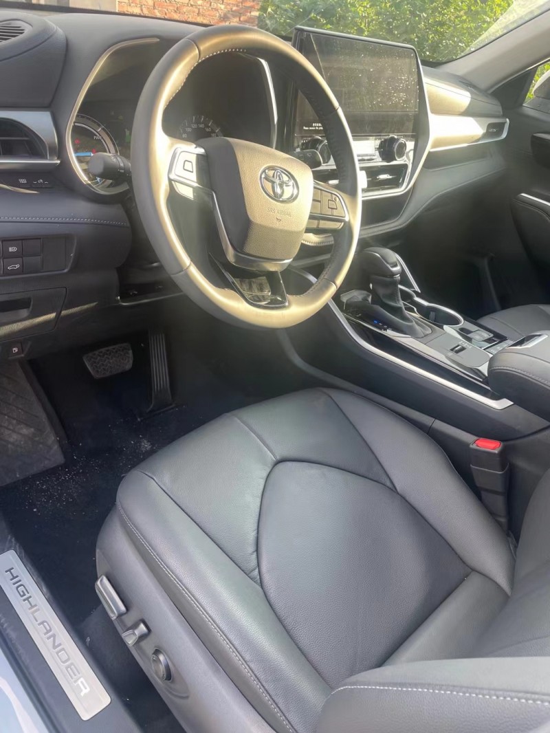 廊坊23年丰田汉兰达4