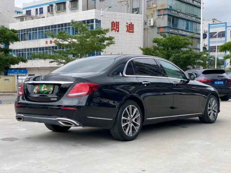 东莞19年奔驰E8