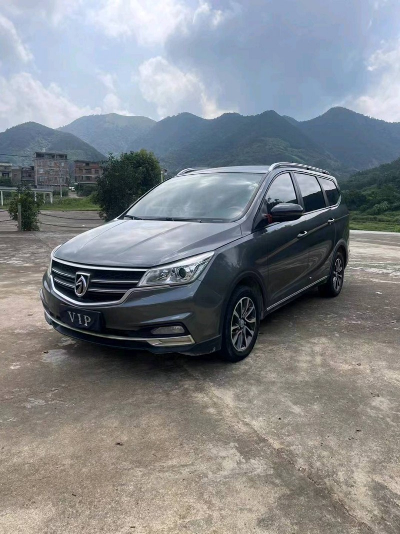 梧州21年寶駿7301