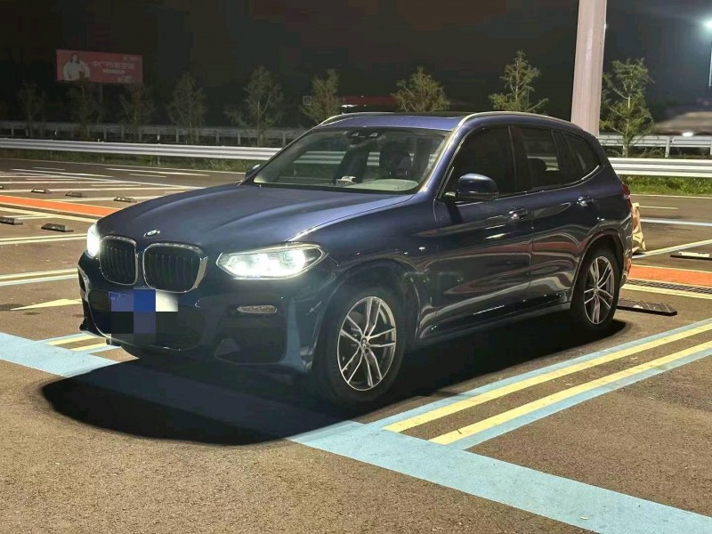 徐州18年宝马X38
