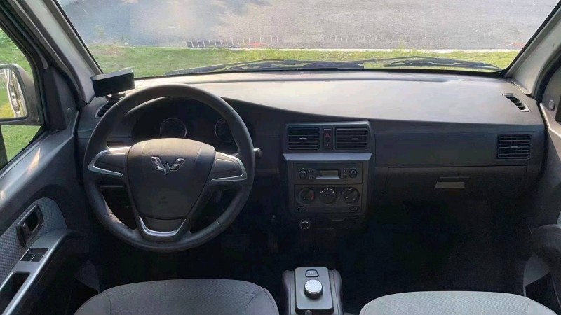 珠海22年五菱汽車榮光7