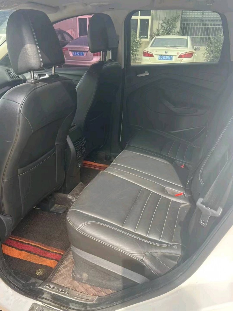 淄博15年福特翼虎5