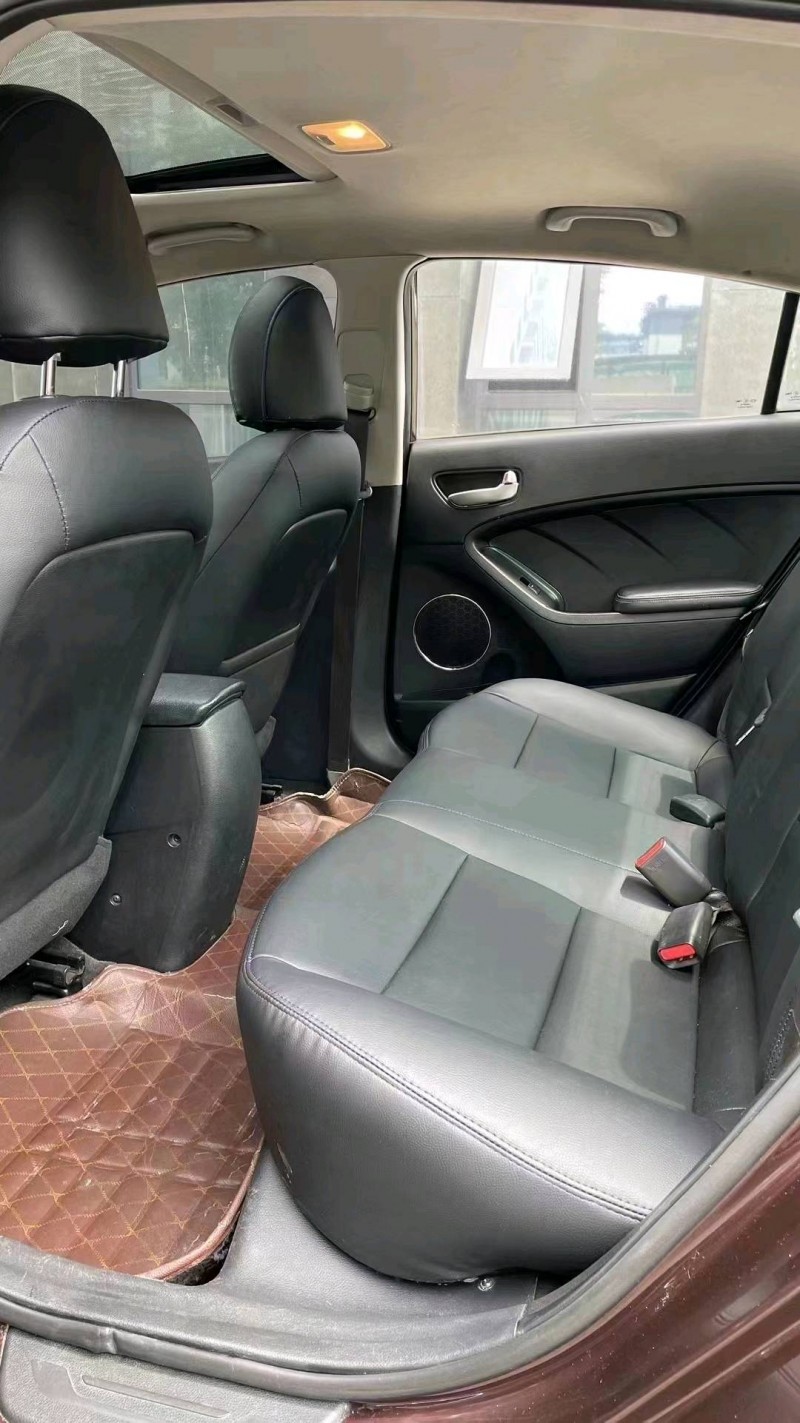 成都16年起亚K37