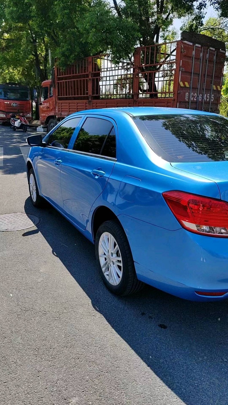 嘉兴22年比亚迪e55