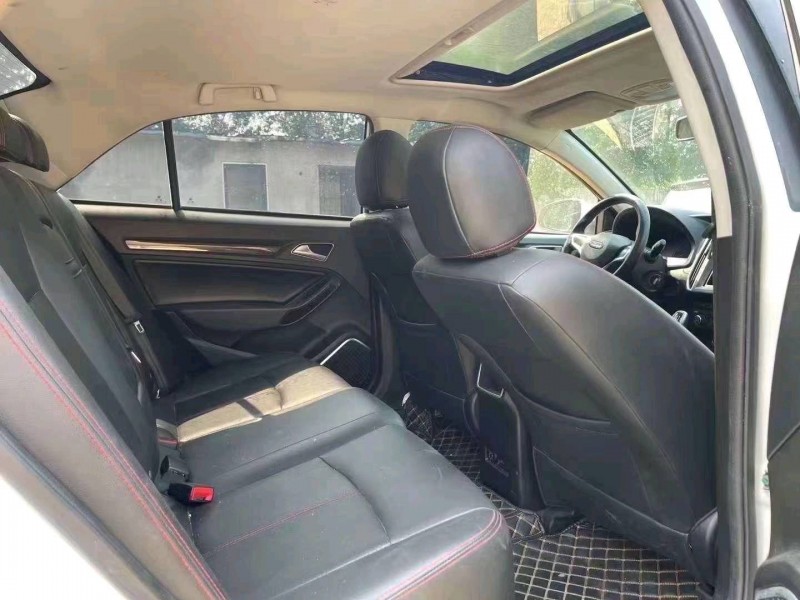 东营18年众泰Z3003