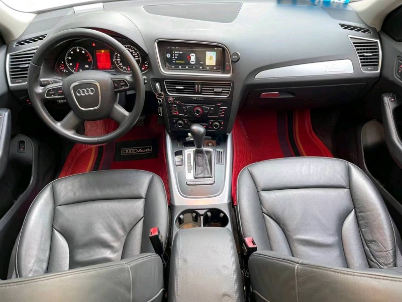 济宁12年奥迪Q57