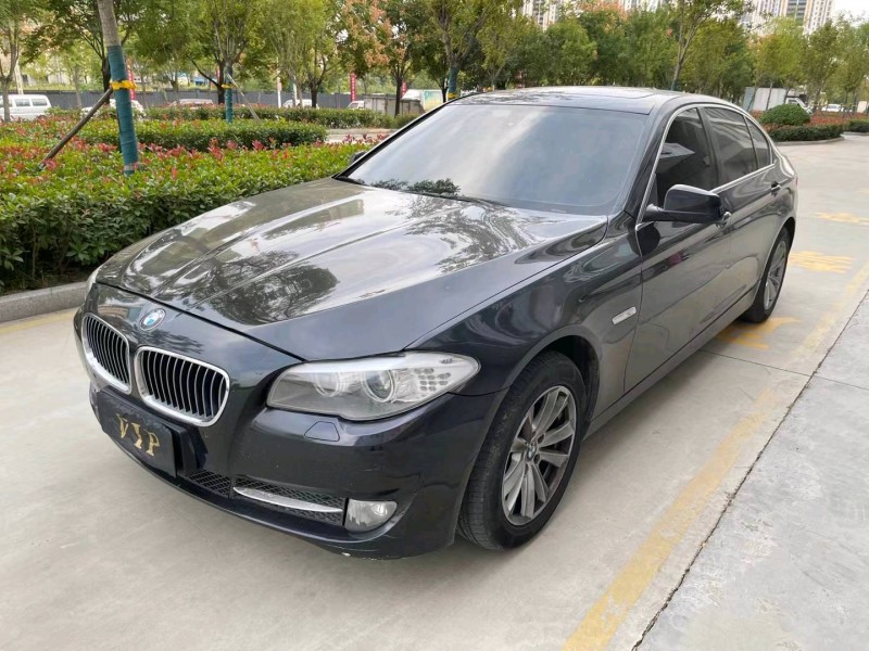 济宁13年宝马5系3