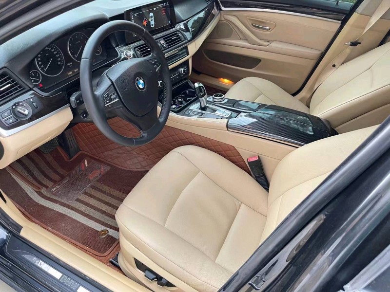 济宁13年宝马5系9