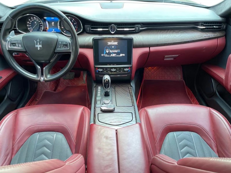 济宁17年玛莎拉蒂总裁7