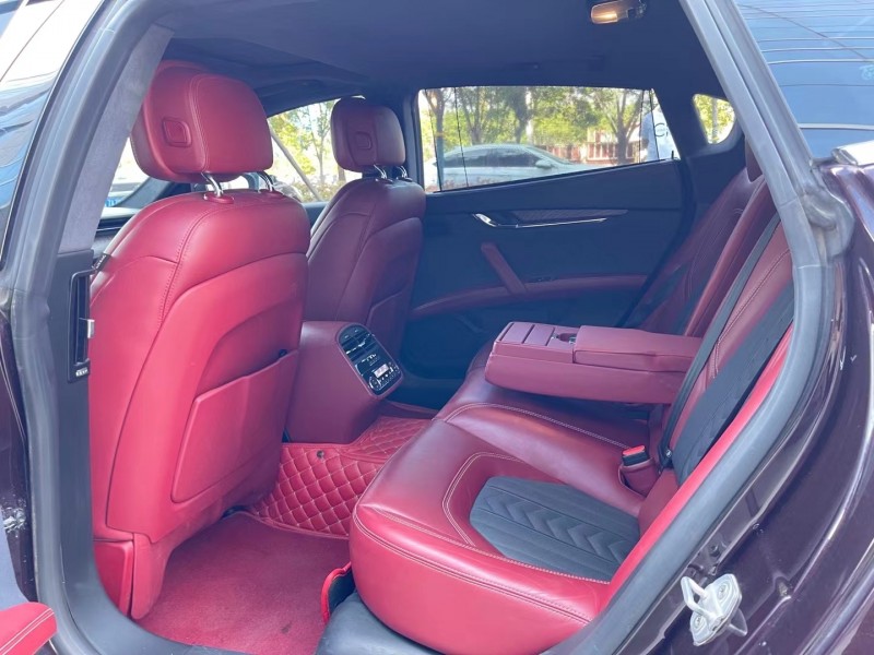 济宁17年玛莎拉蒂总裁8