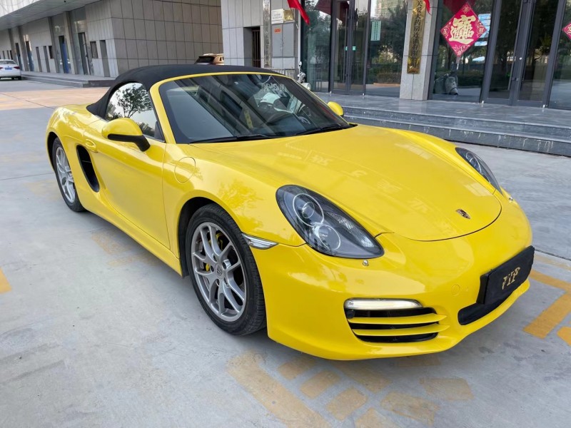 济宁14年保时捷7182