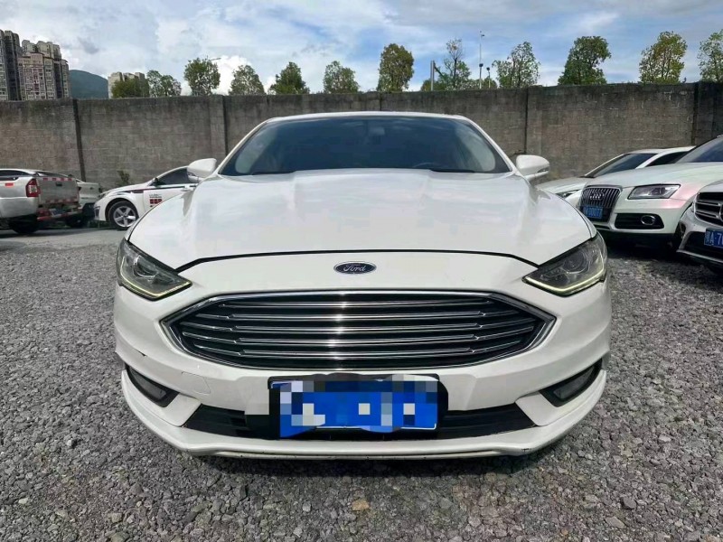 重庆18年福特蒙迪欧1