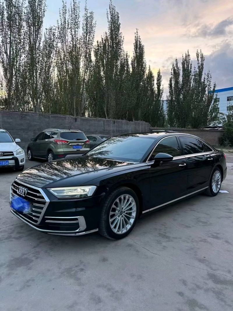 保定18年奥迪A8L5