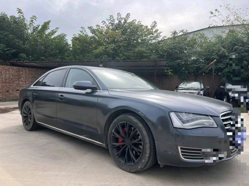 北京12年奥迪A8L3