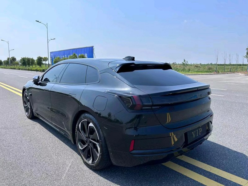 鹽城22年極氪汽車0018
