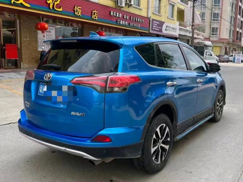 珠海16年丰田RAV4荣放7
