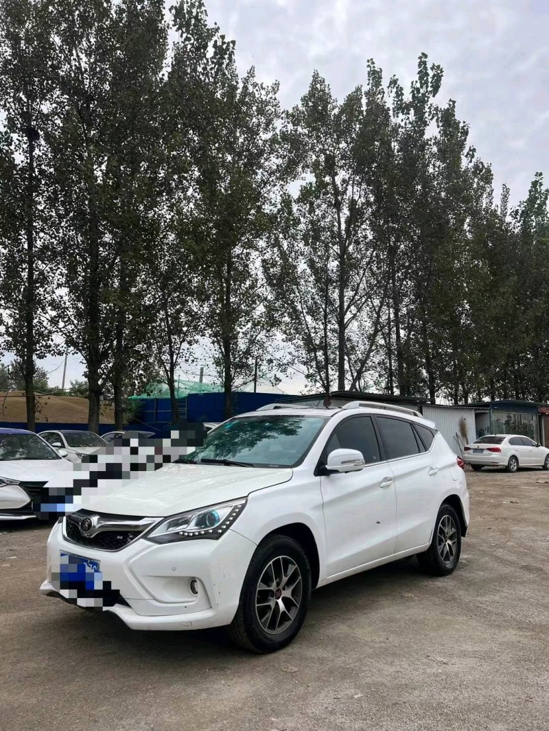 菏泽17年比亚迪宋2