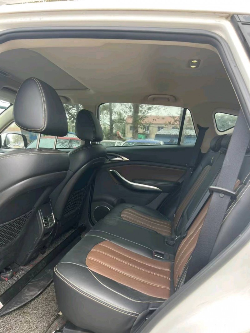 菏泽17年比亚迪宋6