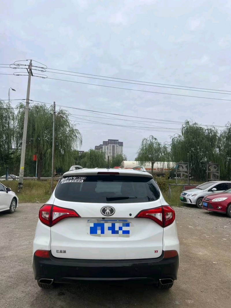 菏泽17年比亚迪宋9
