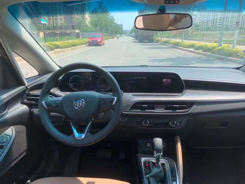 临沂22年别克GL64