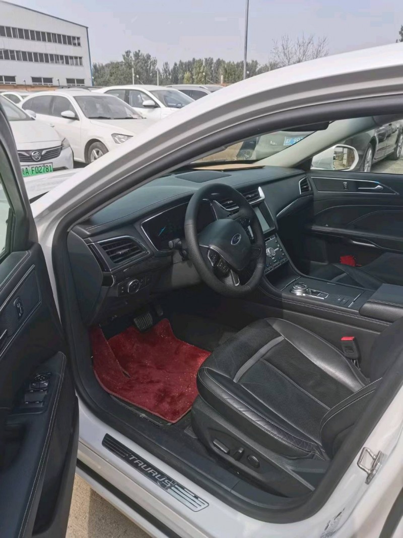 保定16年福特金牛座6