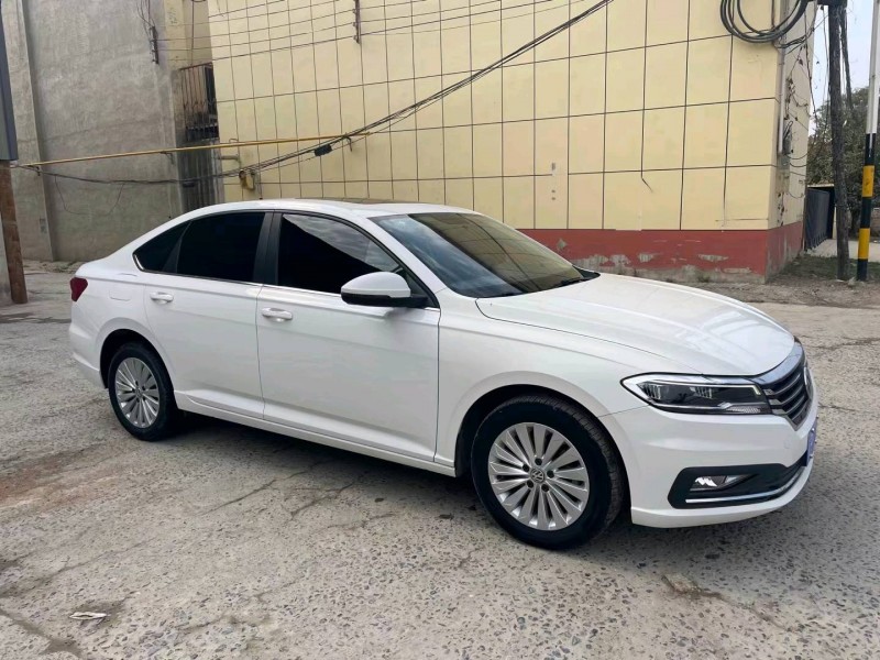 保定19年大众朗逸3