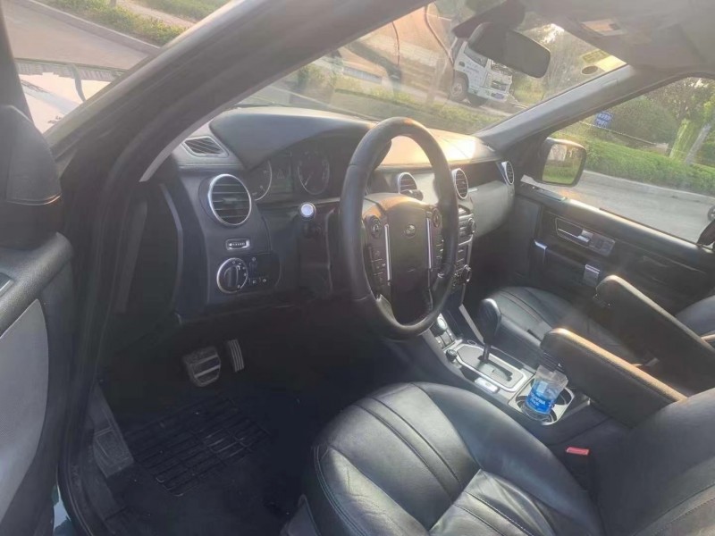 临沂12年路虎发现5