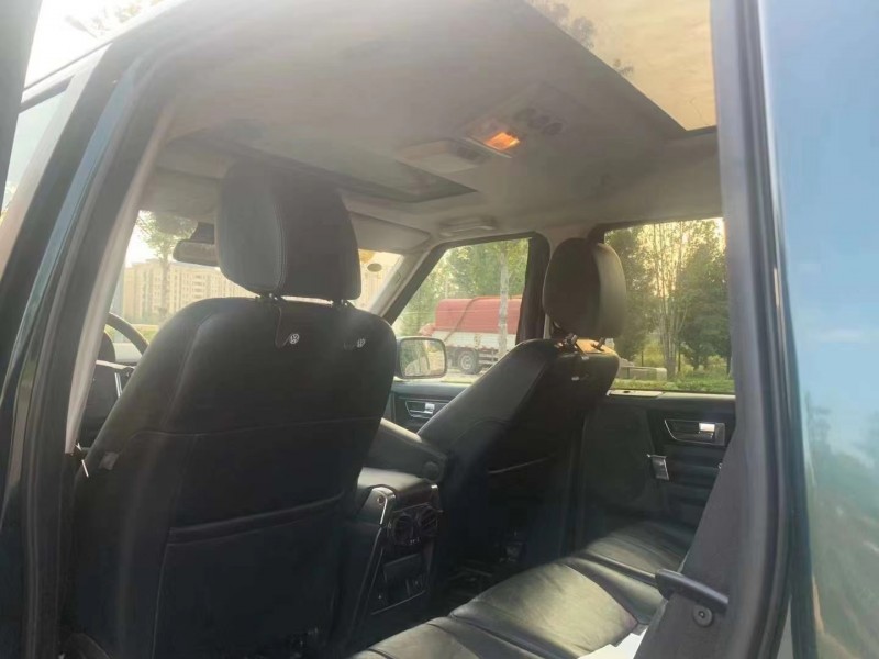 临沂12年路虎发现6