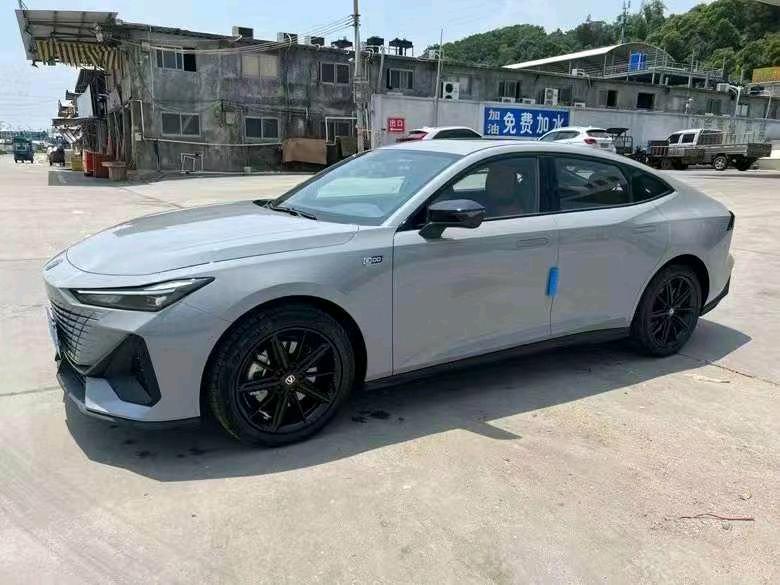 珠海23年长安汽车UNI-V2