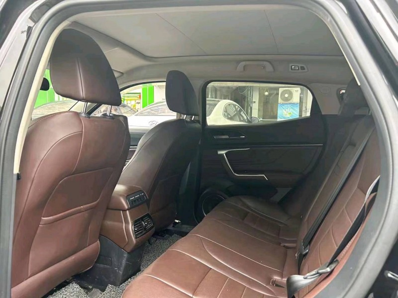 嘉兴17年长城汽车WEY VV56