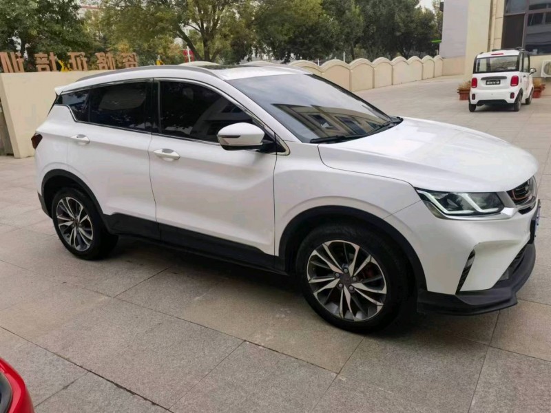 保定19年吉利缤越3