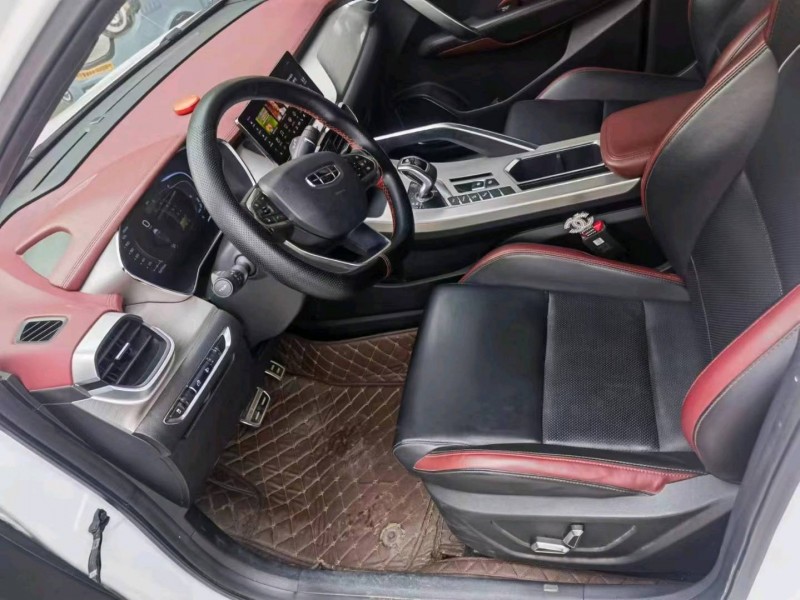 保定19年吉利缤越6