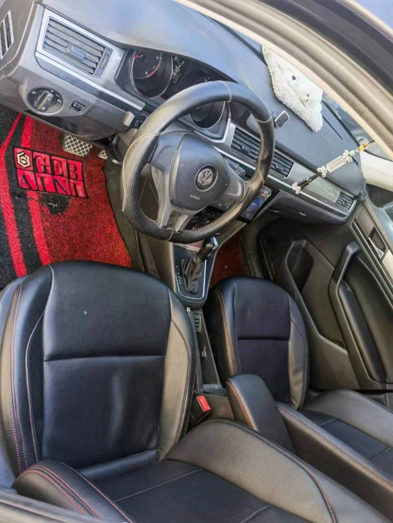 保定16年大众宝来6