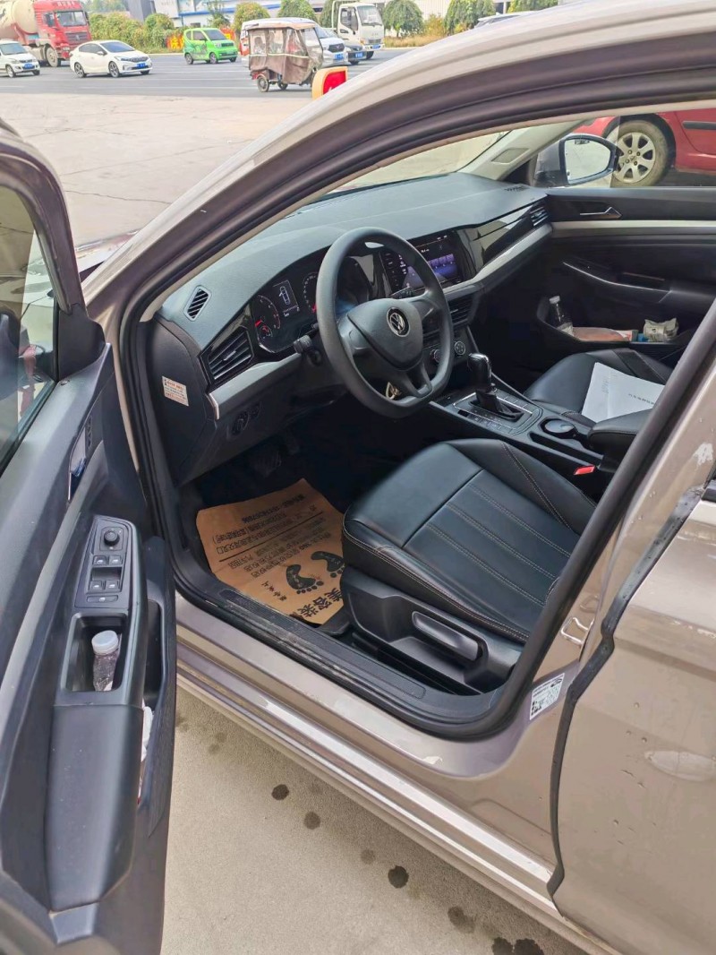 保定21年大众宝来5