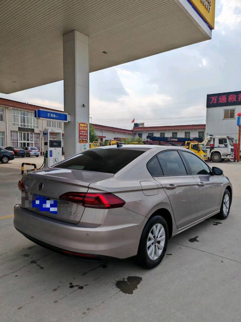 保定21年大众宝来8