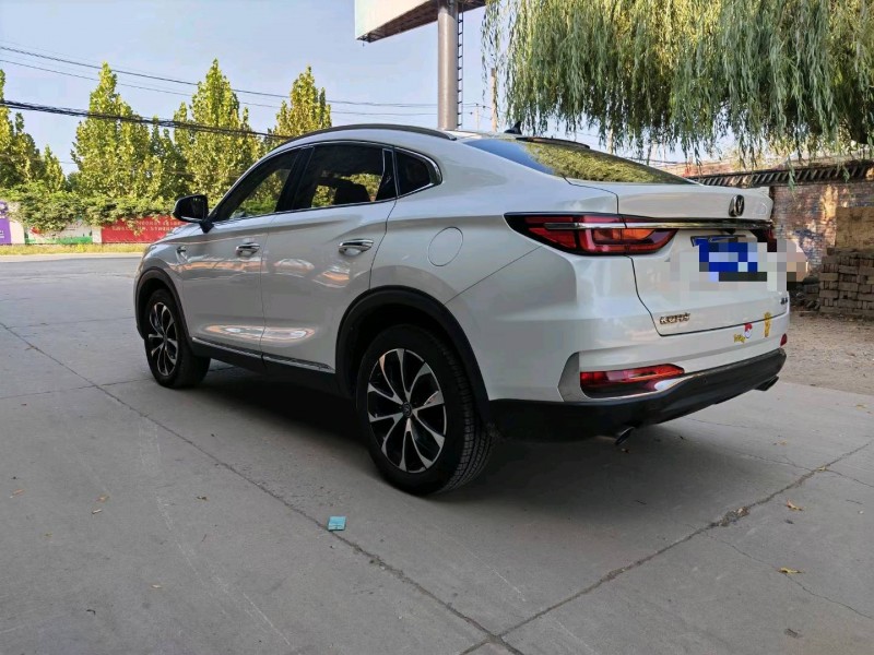 保定20年长安汽车CS555