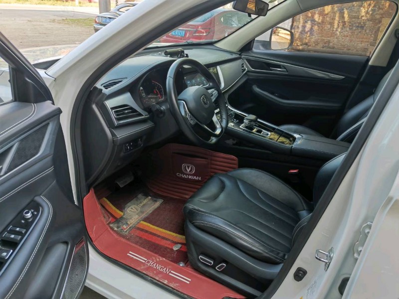 保定20年长安汽车CS557