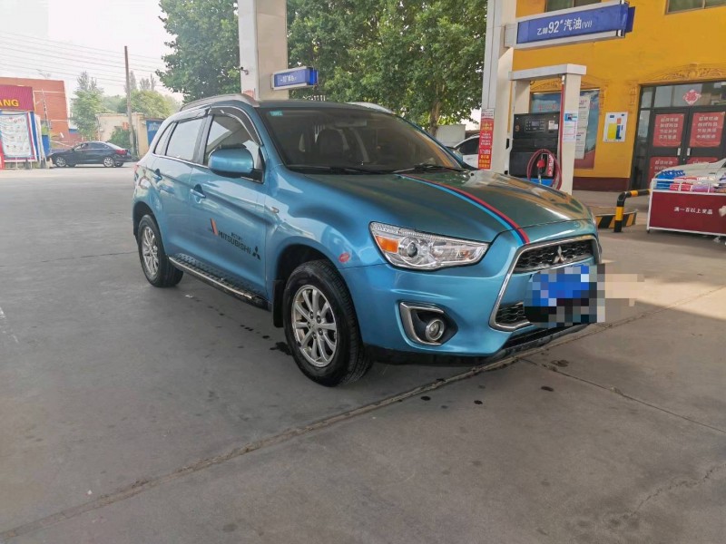 保定14年三菱劲炫2