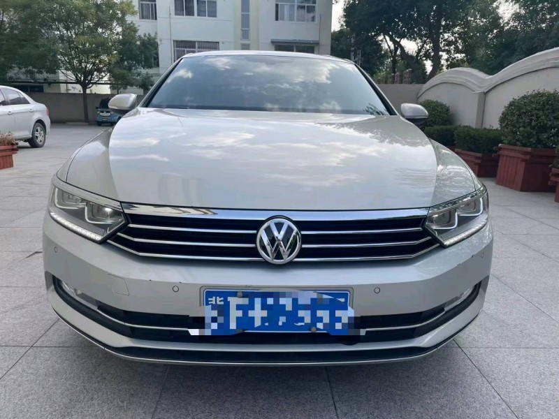 保定17年大众迈腾1